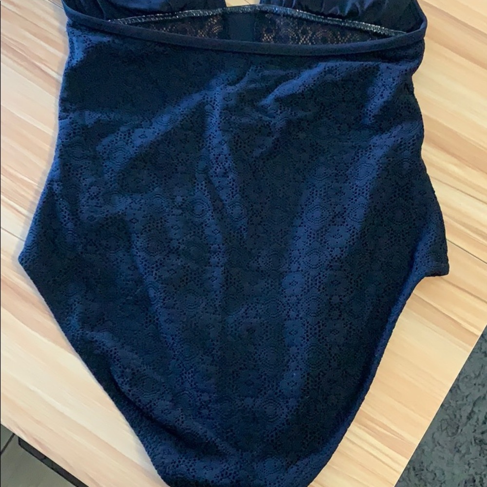 Black lace one-piece swimsuit - Picture 3 of 5